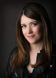 Alexandra Bracken photo