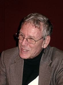 Amos Oz photo