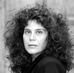 Anne Michaels photo