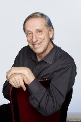 Ariel Dorfman photo