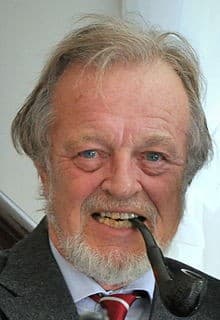 Bernard Cornwell photo
