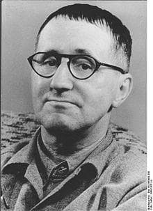 Bertolt Brecht photo