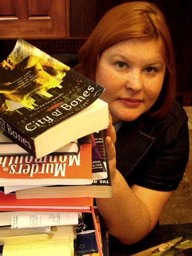 Cassandra Clare photo