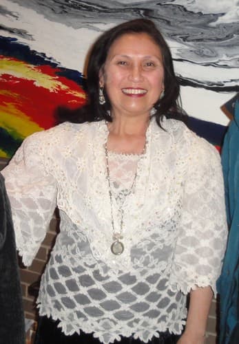 Cecilia Manguerra Brainard photo