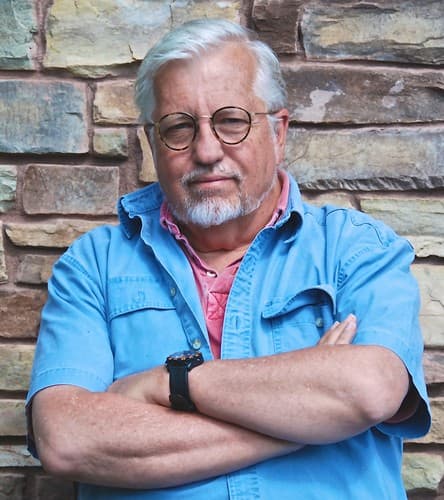 Dan Simmons