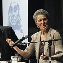 Natalie Zemon Davis photo