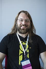 Scott Lynch